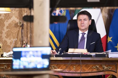 Ecco Giuseppe Conte e il suo contrario, in una frase che dice molto di lui