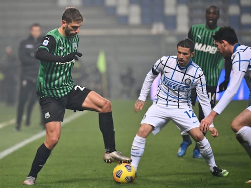 Adesso chiamatela "Serie Asl": rinviata anche Inter-Sassuolo per il focolaio dei nerazzurri