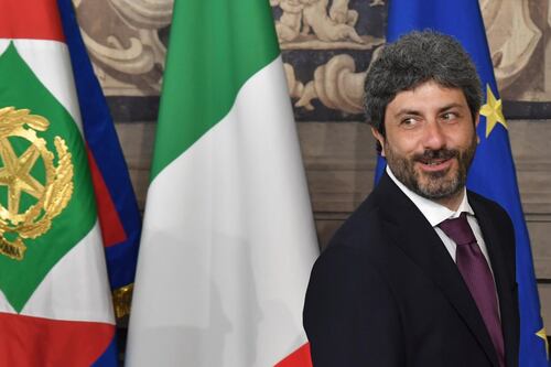 Fico dimezzato tra lotta e istituzioni