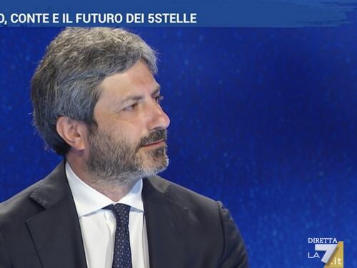 Roberto Fico, incredibile a In Onda: cosa dice dopo gli stracci Conte-Grillo. "Siamo uniti", M5s spacciato?