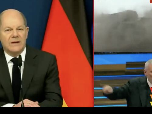 Guerra in Ucraina, minaccia diretta all'Europa nel talk show russo: "Quando sganceremo le bombe nucleari..."