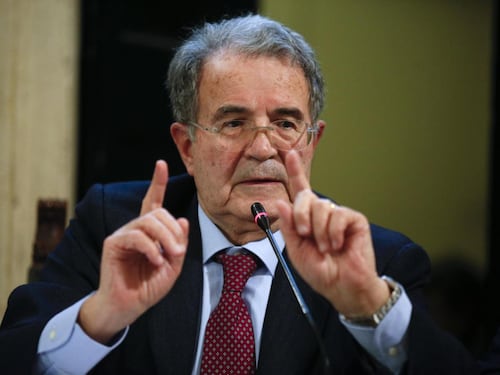 Prodi ha ragione, i giovani sono ignoranti ma la colpa è anche sua