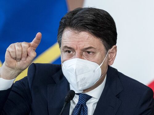 Conte ricorda Piersanti Mattarella. Delrio lo ha istruito