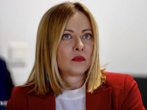 Ventotene, Meloni: "Non ho insultato nessuno". La sinistra? "Perso il senso della misura"