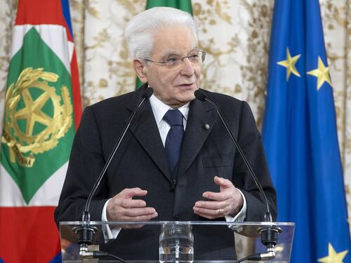 Firenze, Pd a corto di idee: "Photo opportunity" con Mattarella