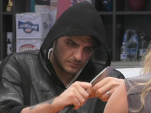 Terremoto Grande Fratello, inquilini con le ore contate. Aida torna e Favoloso trema
