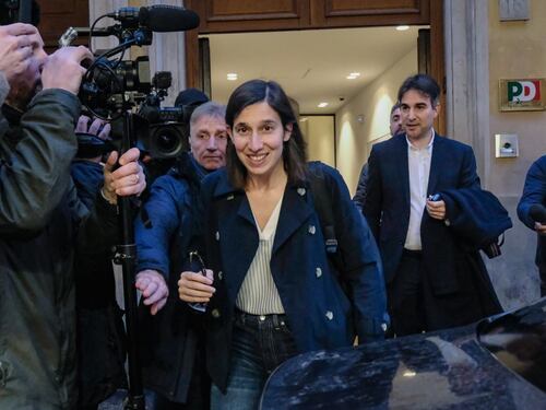Pd a brandElly: Elly decide, il partito si spacca. Bonaccini minaccia il forfait
