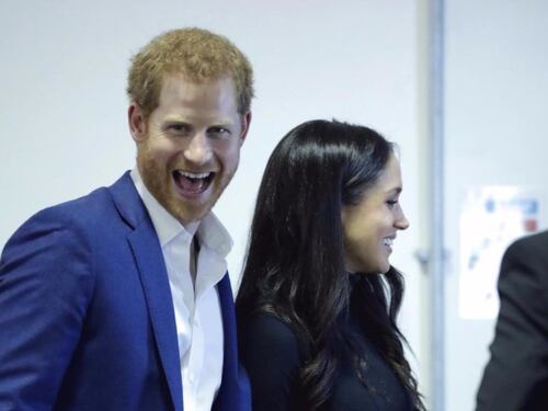 Inghilterra, accuse su Meghan ma il principe Harry la difende: "Volevo una moglie celebre"