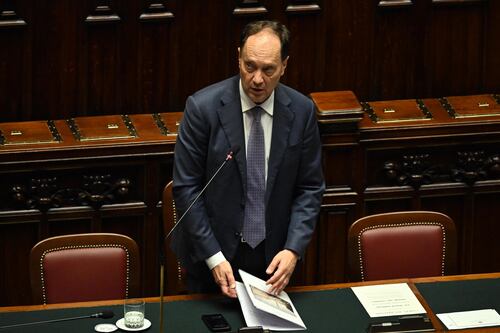 Legge elettorale, la solita opposizione chiede le dimissioni . Ciriani: "Avanti a testa alta"