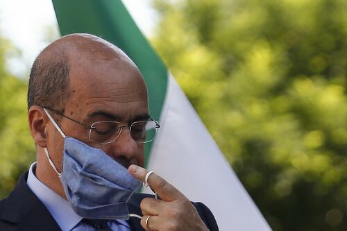 Dilemma elezioni regionali: resistere al potere unica arma di Pd e M5S