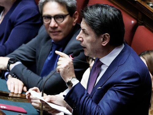 Rai, guerra dei vice-direttori tra Meloni e Conte: chi sale e chi scende