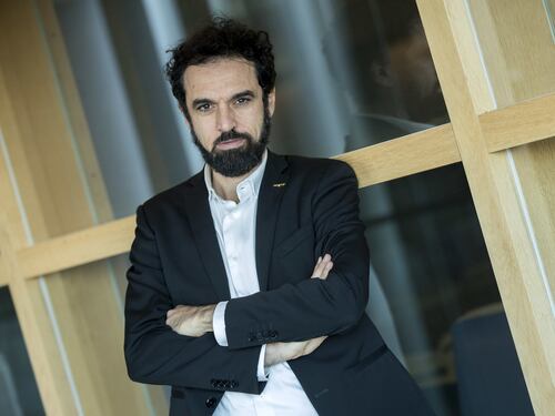 M5S a pezzi, Giarrusso lascia e fonda un partito con gli ex grillini. Conte: "Mi chiedeva poltrone"