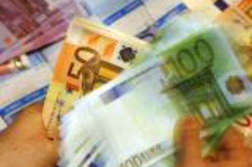Istat, stipendi in calo: in 13 anni giù del 10%. E ora c'è anche l'inflazione