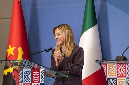 Piano Mattei, l'Italia guida la rinascita dell'Africa. Meloni: "Un patto tra nazioni libere, scommessa vincente"