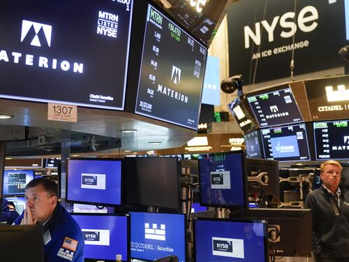 Economia, tonfo a Wall Street. Perché cadono le borse