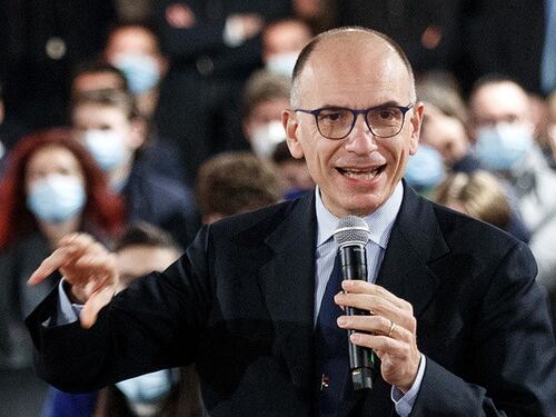 Il Pd non ha i numeri e vuole rinviare il voto per il Colle con la scusa del Covid