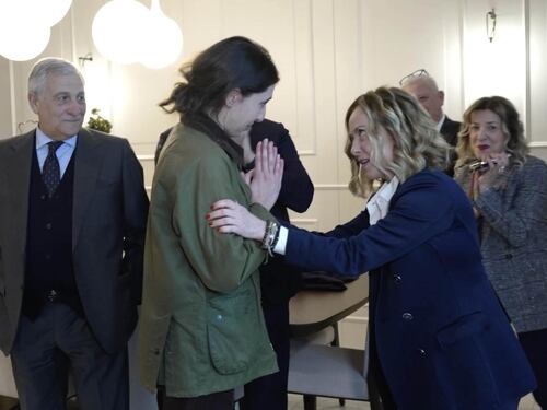 Missione compiuta: Cecilia Sala è a casa. Il successo di Meloni e del governo