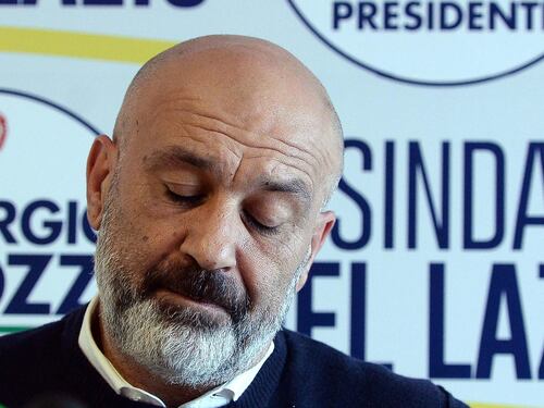 Caso bonus, Sergio Pirozzi si difende: è stata mia moglie. Ma il negozio è di entrambi