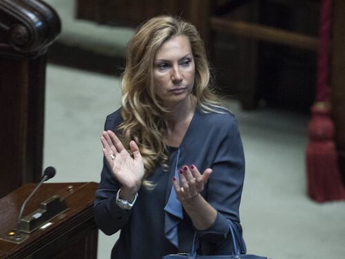 Michaela Biancofiore attacca Enrico Letta: è uno stalker ossessionato da Giorgia Meloni