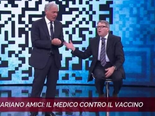 Non è L'Arena, rissa tra il medico sospeso Mariano Amici e Giletti: "Vaccino più del veleno". "Non siamo co+++++"