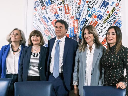 Matteo Renzi: "Ma quale fuga da Italia Viva...". Chi annuncia, il nome a sorpresa