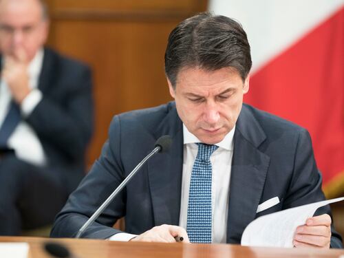 Fondo Salva-Stati (degli altri), Conte avvocato del popolo tedesco