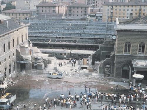 Strage di Bologna, la verità sul super-testimone: "Mambro e Fioravanti in cella per la bugia di mio padre"