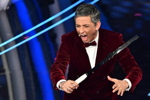 Fiorello non perdona e sbotta contro Tiziano Ferro: ha scatenato l'odio contro di me