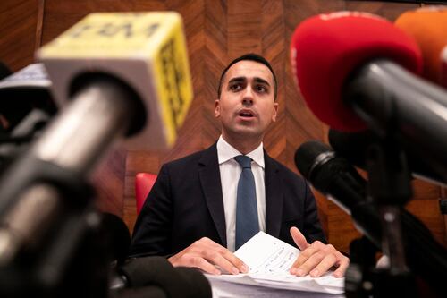 Di Maio detta i tempi delle riforme: "Quota 100 a febbraio, reddito a marzo"