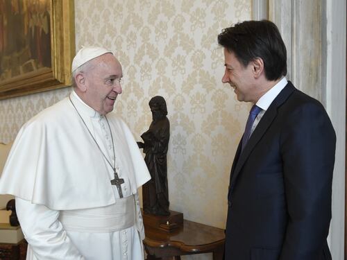 A Palazzo Chigi non sanno che cosa significa Sua Santità