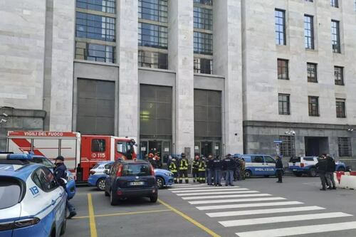 Allarme bomba al Palagiustizia di Milano. Gli accertamenti