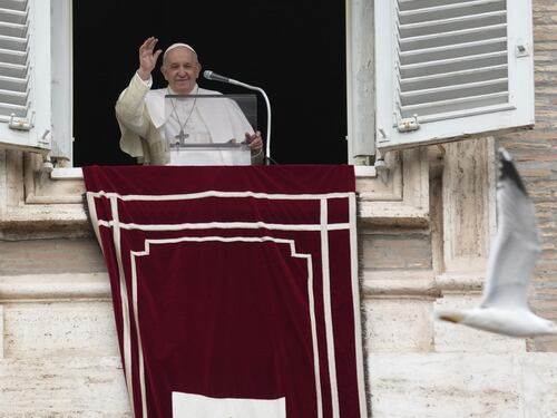 Il calo delle nascite in Italia è una tragedia: l'appello di Papa Francesco sull'inverno demografico