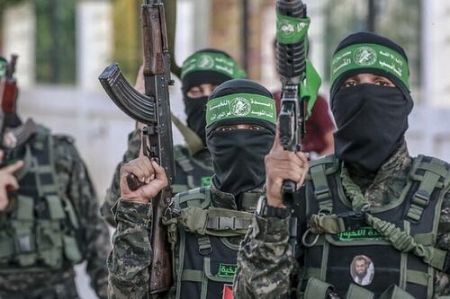 Gaza, terroristi nell'ospedale. Hamas minaccia Medici Senza Frontiere: "Ritiri accuse o conseguenze gravi"