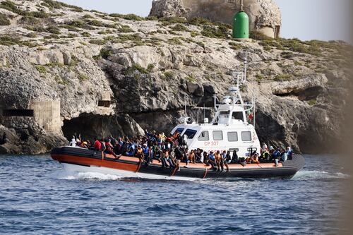 Migranti, le navi delle Ong sono il cuore del problema di questo traffico. Ora basta