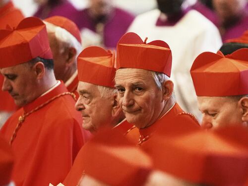 Conclave: chi è davvero Zuppi, il papabile "candidato" del Pd