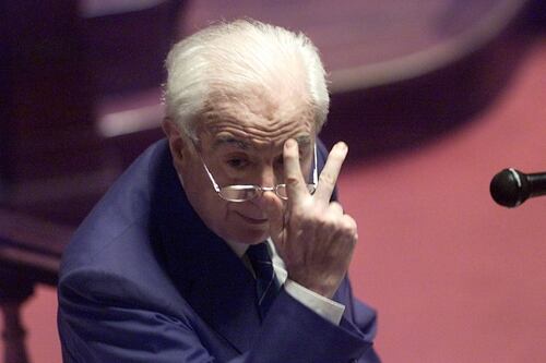 "Caro Satana, tuo Belzebù"