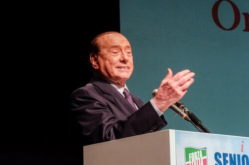 Berlusconi lancia la sfida al Conte bis: "È un governo di tasse e manette"