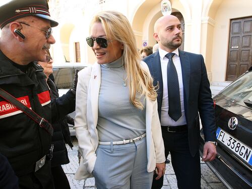 Il ritorno a Matera. Riecco Francesca Pascale con Berlusconi