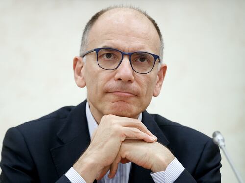 Elezioni 2022, Maurizio Gasparri smaschera il Pd sul Covid: "Letta è smemorato o bugiardo"