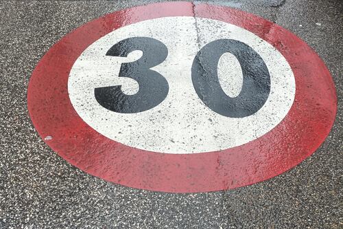 Firenze, scatta il limite a 30 chilometri orari. Quando partirà il divieto