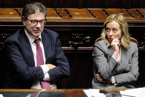Patto di Stabilità, la lettura di Minzolini: “Accordo senza brindisi”