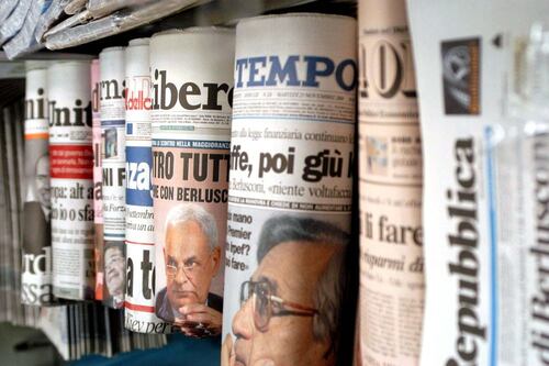 Giornali rubati su Telegram. Scattano i sequestri