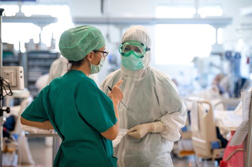 Il coronavirus uccide cento medici. Sale il bilancio delle vittime