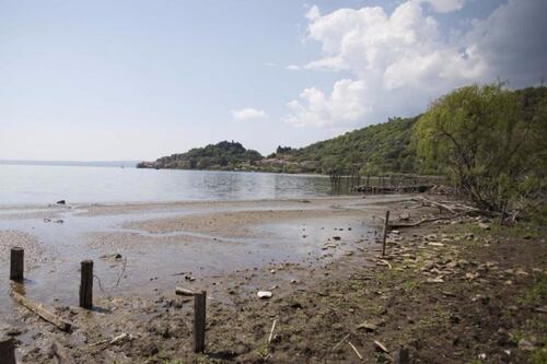La farsa del lago di Bracciano: "Non è in pericolo. Sono fandonie"