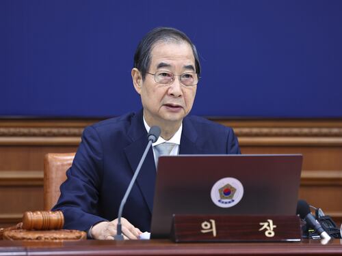 Corea del Sud, il caos è senza fine: impeachment pure per il presidente ad interim