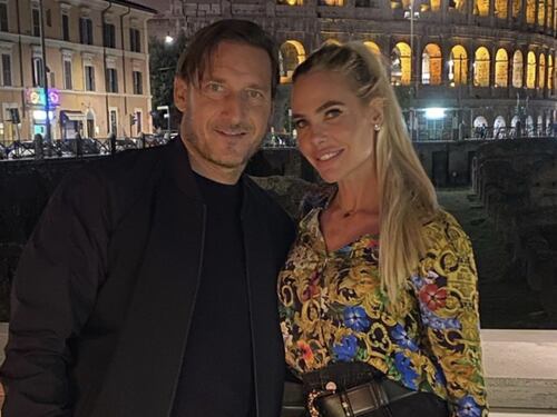 Più bella cosa non c'è. La dedica di Totti è mozzafiato
