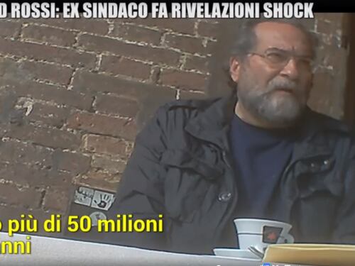Mps, la morte di David Rossi e i festini hard: Piccini querela le Iene