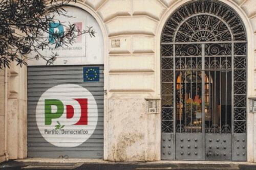 Il Pd e quel vizietto di occupare le sedi: solo a Roma debiti per 740mila euro