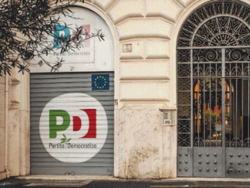 Il Pd e quel vizietto di occupare le sedi: solo a Roma debiti per 740mila euro