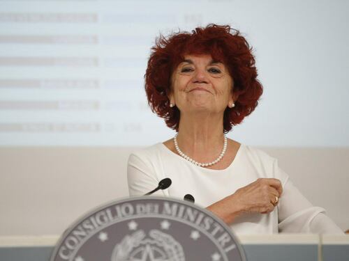 La ministra Fedeli regina degli strafalcioni